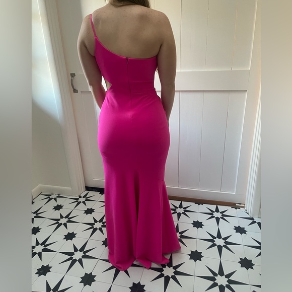 one shoulder barbie pink prom dress with cut out on the side - Picture 8 of 9